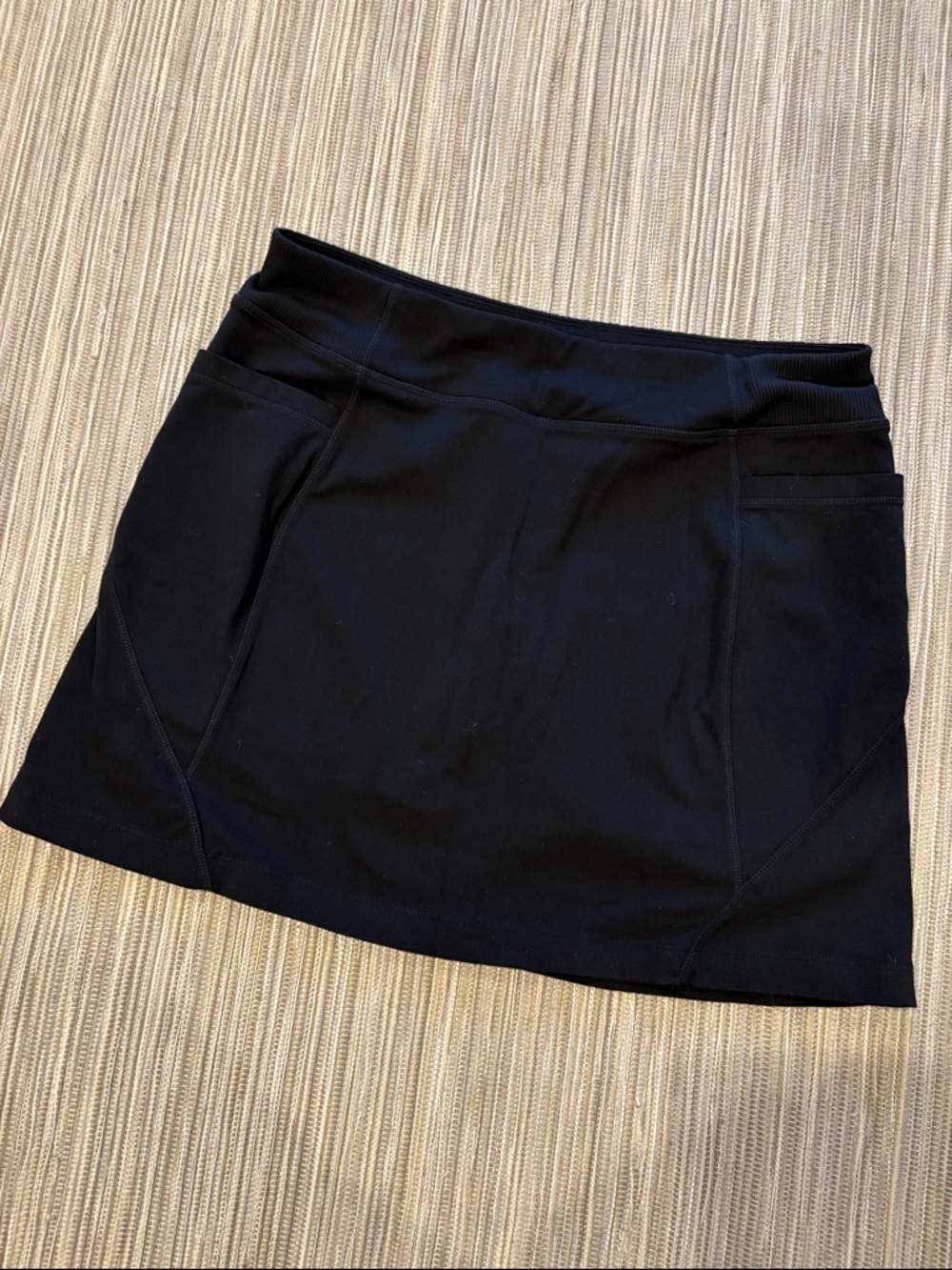 Athleta Black Women's Active Skort with Side Pockets